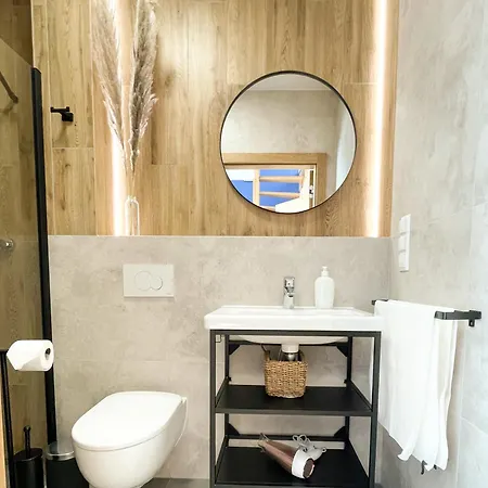 Miedzy Wodami Vendégház Międzywodzie